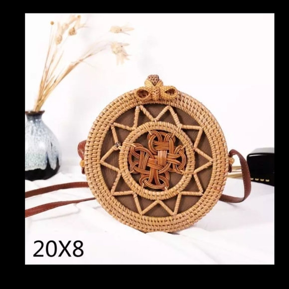 Woven Rattan Bag - Picture 2 of 4